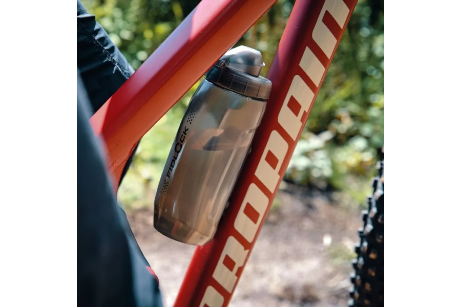 Фляга з конектором та базою FIDLOCK TWIST bottle 590мл., прозорий / чорний