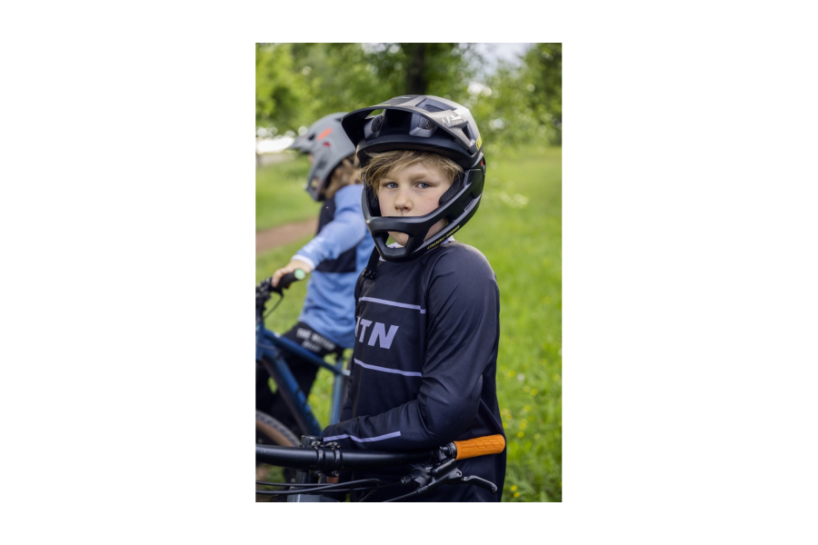 Велошолом фулфейс ABUS YOUDROP FF velvet black