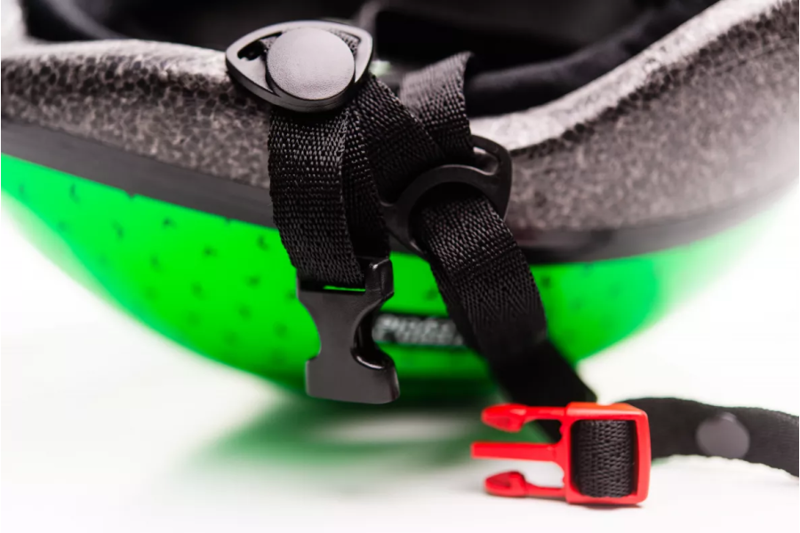 Шлем детский Green Cycle FLASH зелено-черный лак