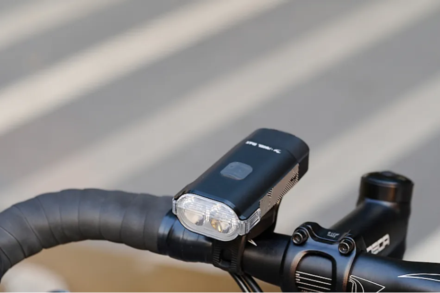 Фара Moon Rigel Max 1500 люмен встроенный аккум, USB TYPE-C кабель, черная